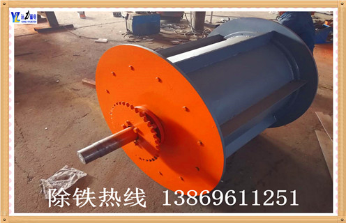 強(qiáng)磁滾筒，黑龍江強(qiáng)磁永磁滾筒_黑龍江強(qiáng)磁永磁滾筒結(jié)構(gòu)圖多少錢(qián)一臺(tái)，黑龍江強(qiáng)磁永磁滾筒結(jié)構(gòu)圖磁塊安裝內(nèi)部結(jié)構(gòu)圖